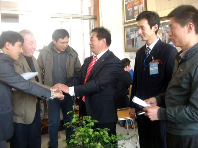 菅总与乌兹别克斯坦客户浅谈营业